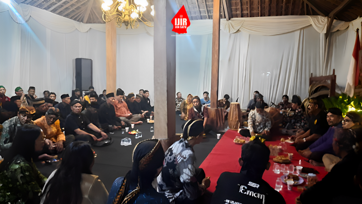 Kajian Islam Jawa dan Paradigma yang Membelitnya